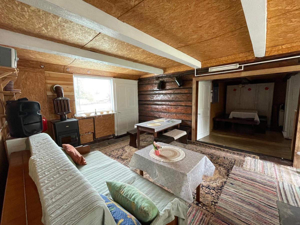 Casa De Oaspeti Cristina Fitod Luaran gambar